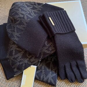 Michael Kors Scarf, Hat, Gloves Set NWT
